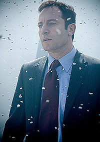 Jason Isaacs